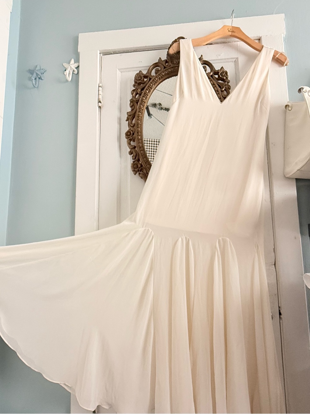 Abercrombie & Fitch Cream V-Neck Maxi Dress